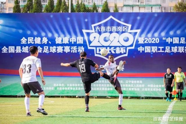 曾凡博专注球队表现，助力北京男篮大胜深圳